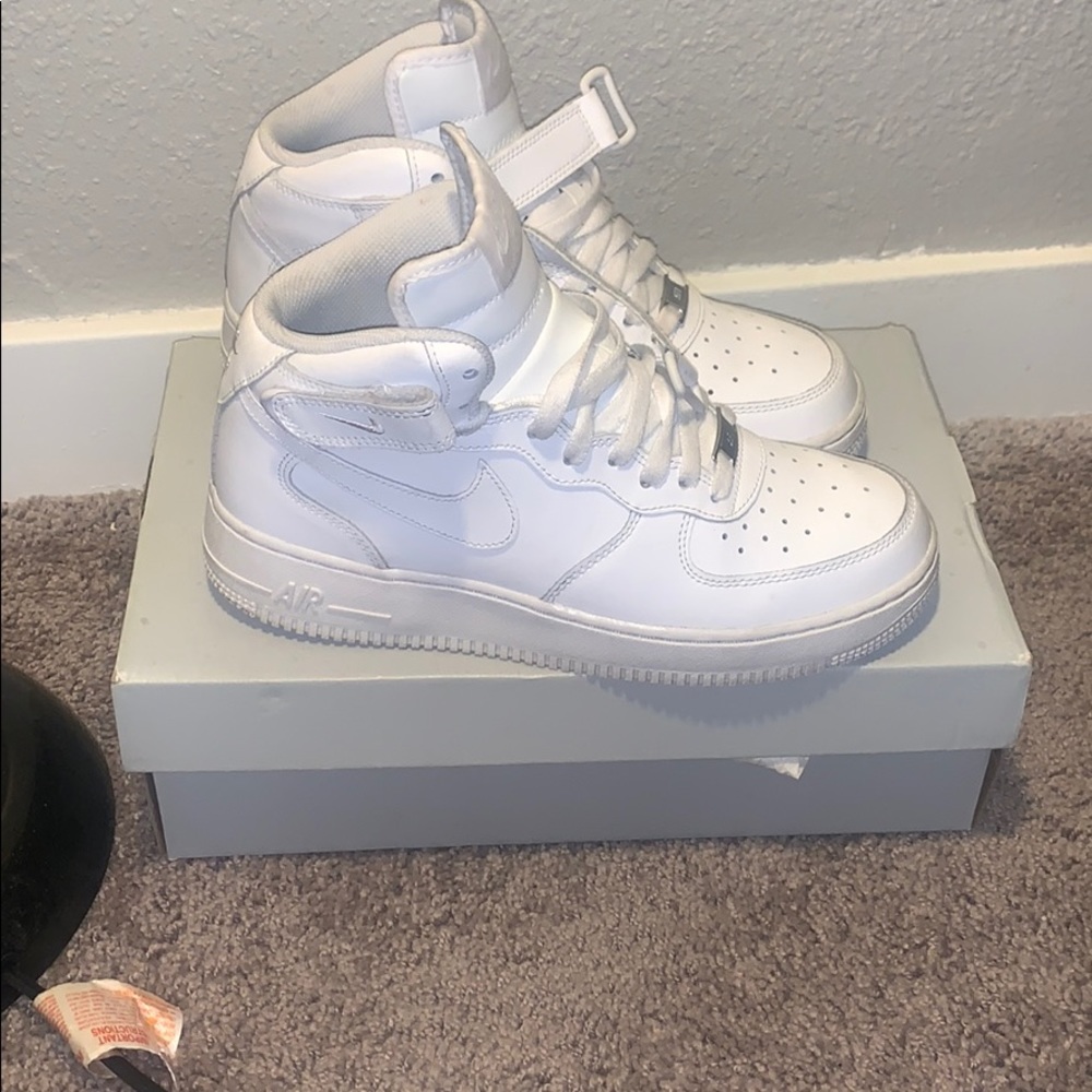 Nike Air Force 1 Mid
